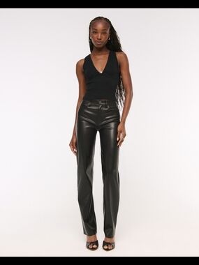 Abercrombie & Fitch 90s Relaxed Faux Leather Jeans